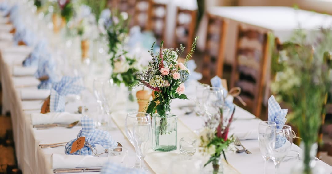 Micro Mariage en 2026: Quand Moins Devient Plus Luxueux